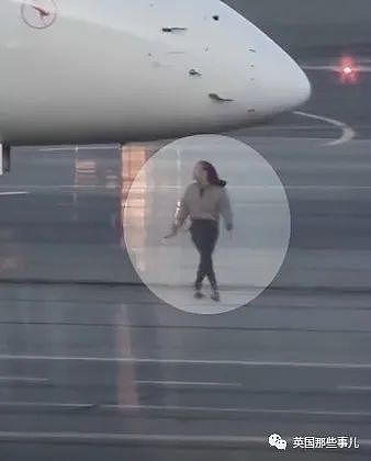 澳洲女子误机后竟闯进停机坪，用肉身拦停飞机！法庭：送去检查精神病（组图） - 1