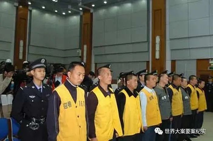 北京警察被9人打死，警方追凶2天，发现凶手竟藏在警局内部（组图） - 2