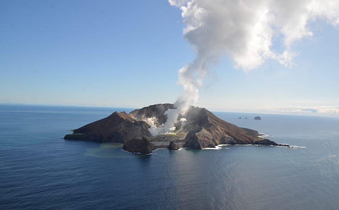 新西兰旅游业大变革！2019年那场22人死于火山喷发的诉讼案裁决！六人最终对指控认罪（组图） - 1