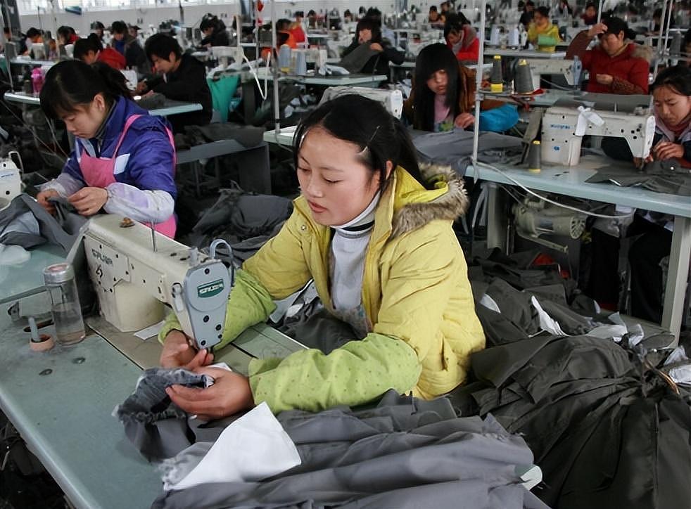 回不去的中国工厂，消失的8小时工作制，打工者：不要再压榨工人（组图） - 7