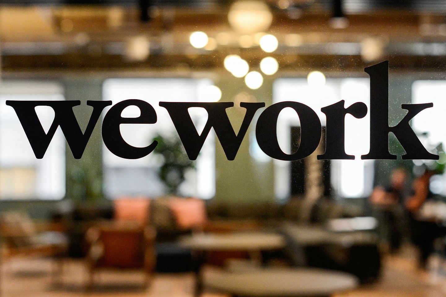 WeWork创办人从神坛上跌下来：生意奇才抑或“邪教”教主？（组图） - 5