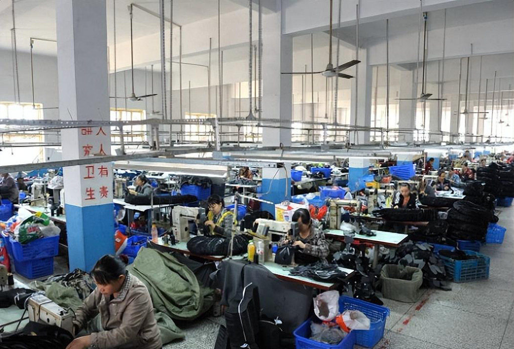 回不去的中国工厂，消失的8小时工作制，打工者：不要再压榨工人（组图） - 2