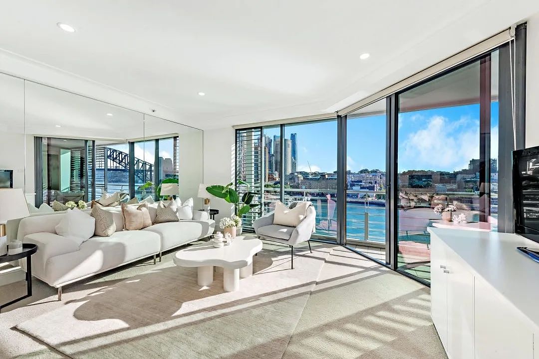 交易 | 一居室公寓竟以近$400万的价格成交！原来是位于悉尼CBD，享有海港大桥和城市天际线的全景（组图） - 3