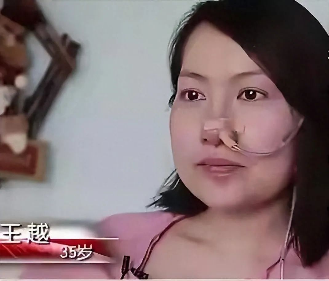 北京35岁女子盛装出席自己的“葬礼”，丈夫深情全场泪崩，妻子去世7年，他至今未娶（组图） - 5