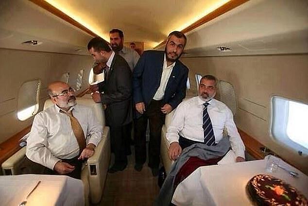 哈马斯领导者在卡塔尔逍遥度日，身价超110亿美元，加沙人在受苦（组图） - 1