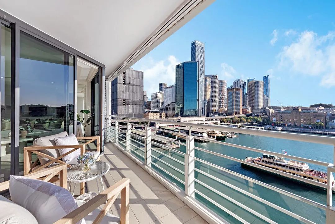 交易 | 一居室公寓竟以近$400万的价格成交！原来是位于悉尼CBD，享有海港大桥和城市天际线的全景（组图） - 5