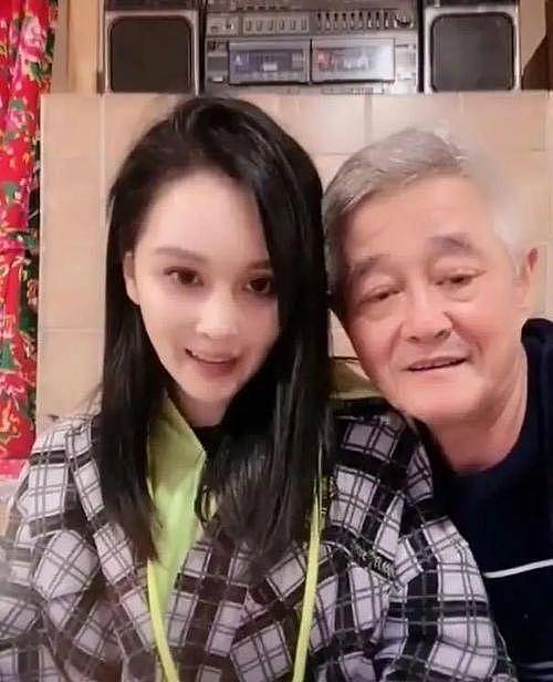 赵本山女儿宣布生完孩子退网，去追求简单幸福的生活（组图） - 2