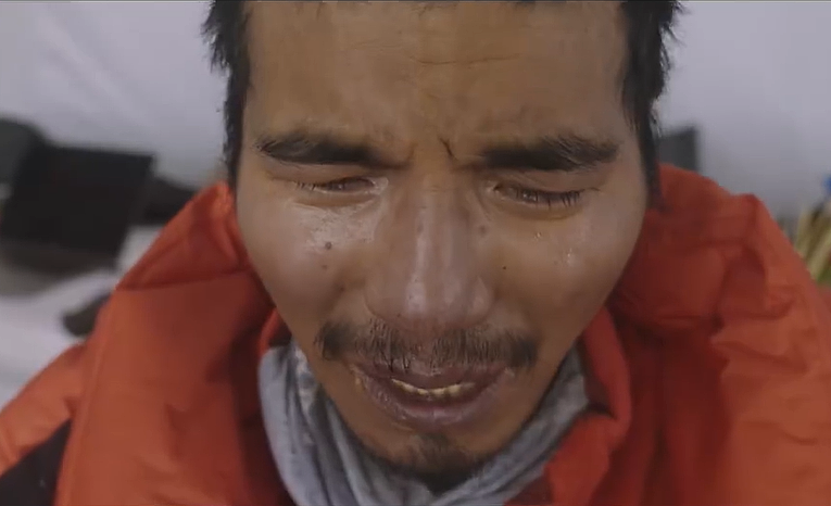 他21岁失明，却在46岁登顶珠峰，成为“亚洲第一人”：可他的婚姻，比这更传奇（组图） - 13