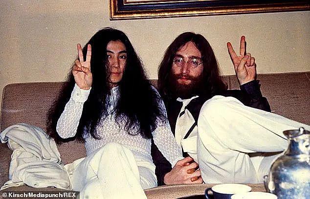 “她让我跟约翰·列侬睡觉”！妙龄华裔秘书被逼做三，被魔女洋子献给出轨老公（组图） - 7