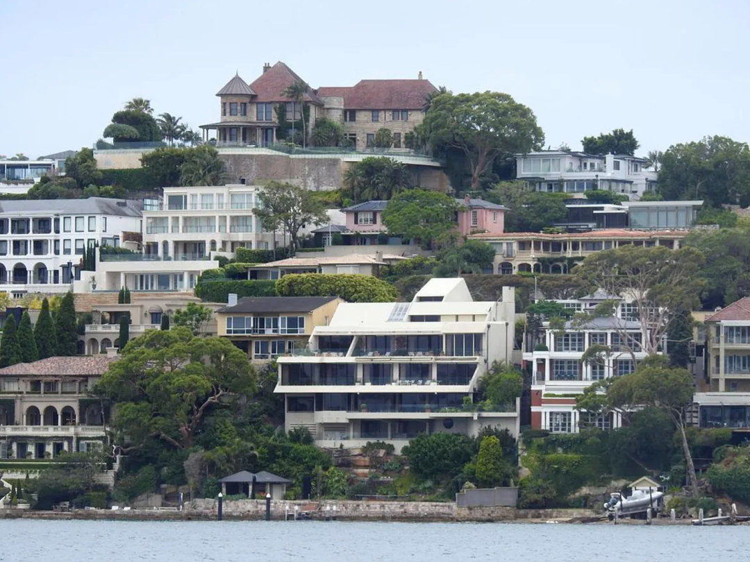 榜单 | 澳洲顶级富人区Top12公布！悉尼强势霸榜，榜首房价中位数高达$900万（组图） - 7
