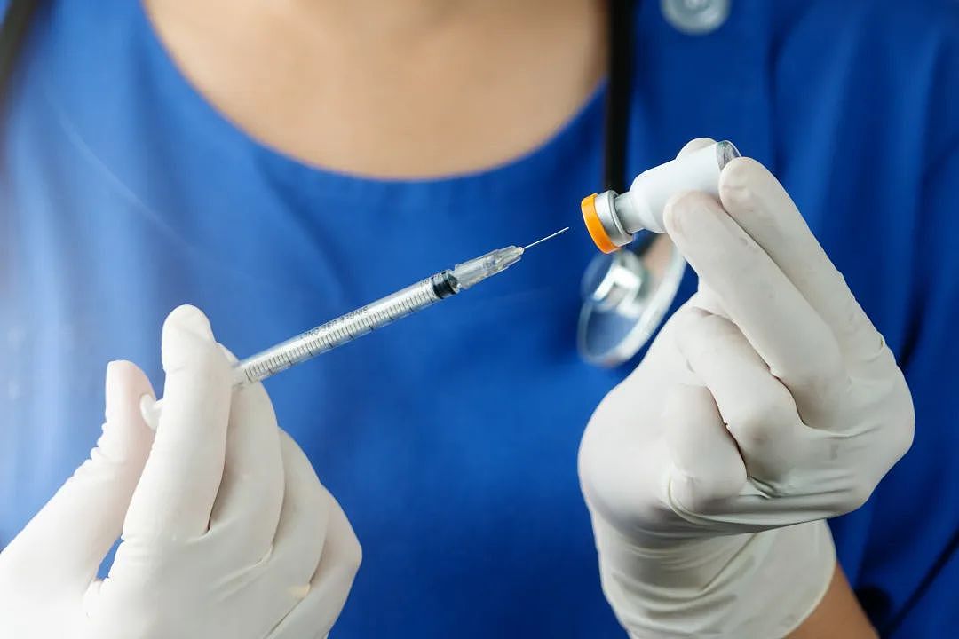 新西兰激增5947例！27死，超半数再次感染，年底病例上升，病毒“智能”了，新疫苗评估中（组图） - 4