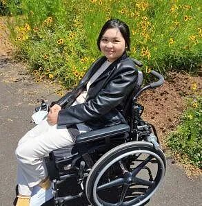 加油！澳洲22岁华人女孩患癌，从没想过会坐轮椅，被迫放弃学业（组图） - 3