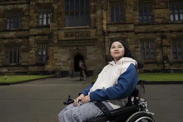 加油！澳洲22岁华人女孩患癌，从没想过会坐轮椅，被迫放弃学业（组图） - 1
