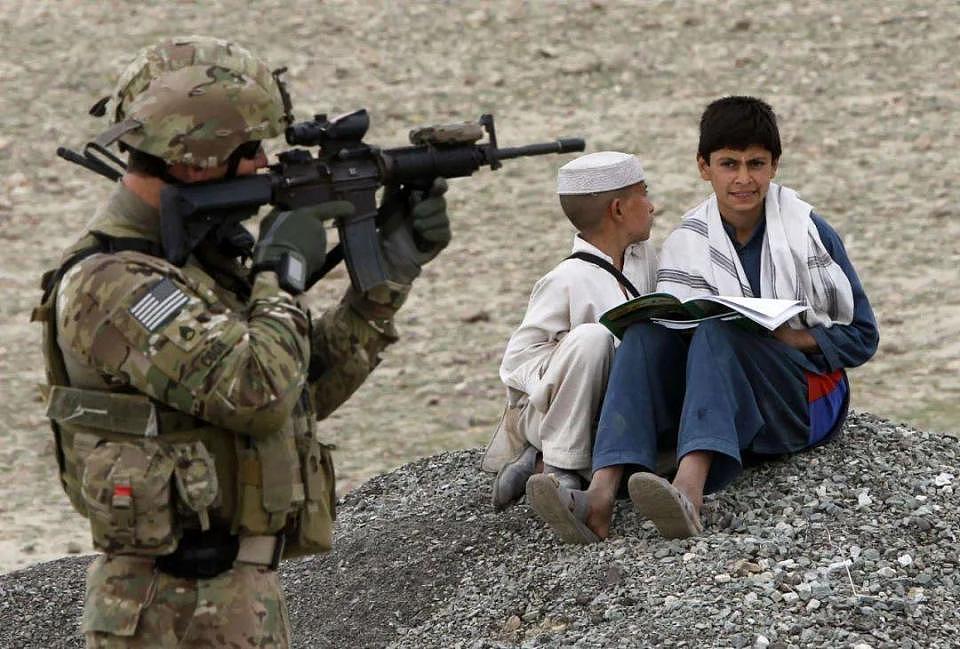 联合国宣布：阿富汗毒品种植面积锐减95%，塔利班是咋做到的？（组图） - 5