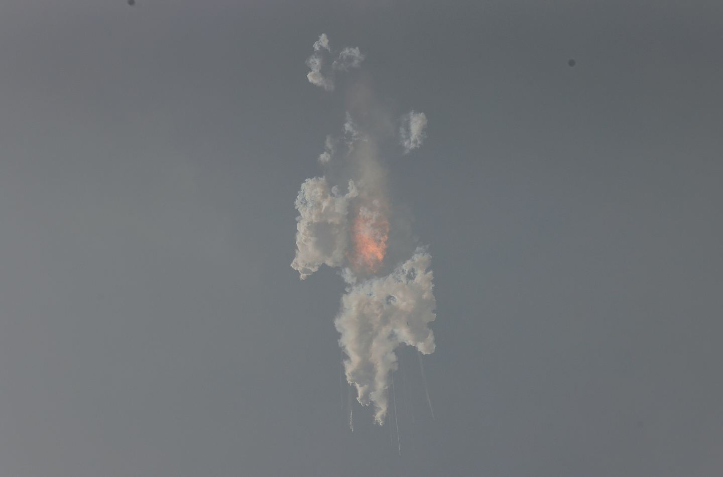 SpaceX星舰二次试飞首进太空，但失去联系！推测发生故障，官宣火箭发射失败（视频/组图） - 3