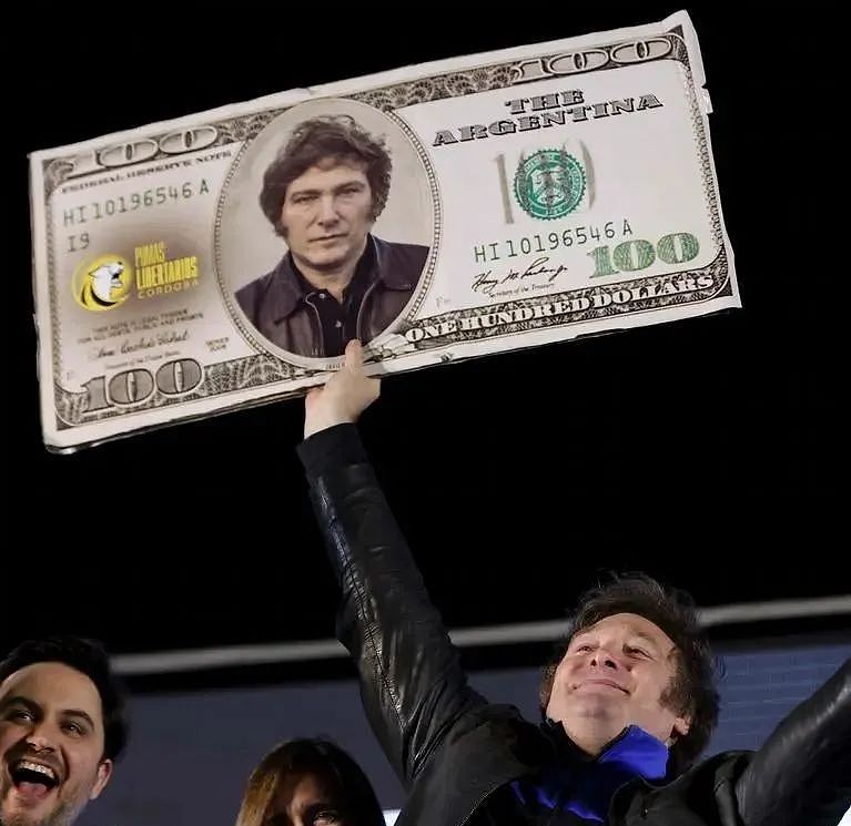 全面”美元化“，人民币怎么办！阿根廷新总统上位，中国人哭了（组图） - 1