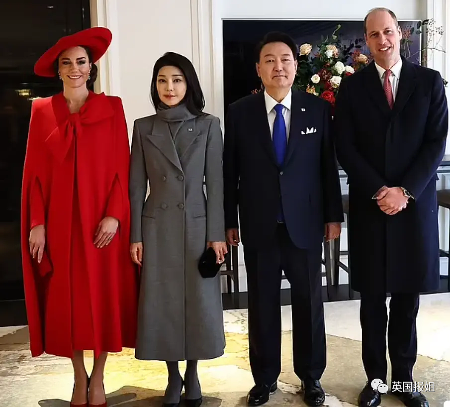 英王室为韩总统办奢华国宴！查尔斯给Blackpink发大英勋章，最抢镜的是凯特王妃的红衣美腿（组图） - 14
