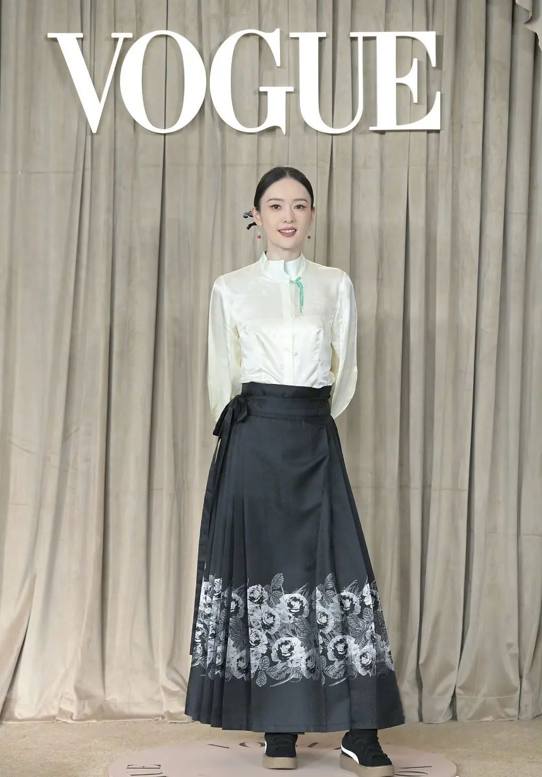 昨晚刷屏的Vogue红毯，没资格去的杨紫却成最大赢家（组图） - 20