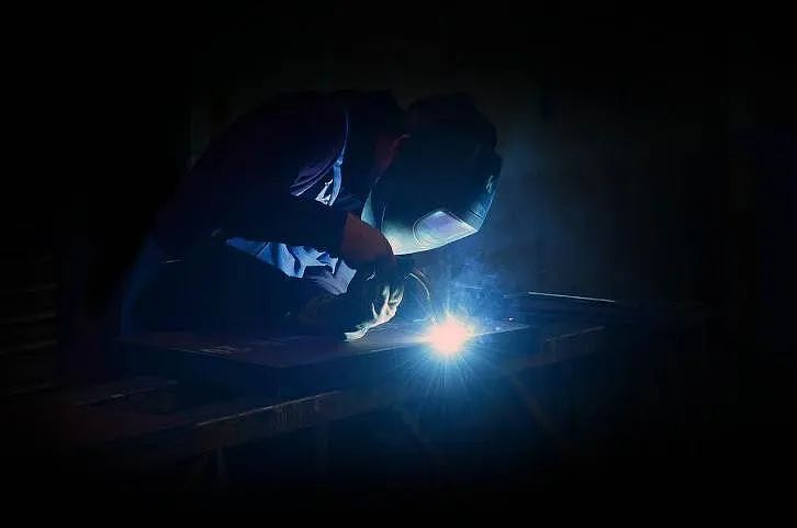 四川小伙在澳洲当焊工，年薪30万，参与珠港澳大桥建设（组图） - 12
