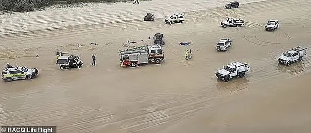 1死4伤！澳华人结伴沙滩越野，汽车侧翻连滚数圈，司机当场身亡（组图） - 5