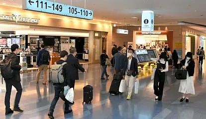 日本官宣：外国游客购买免税商品将在机场离境退税！以防转售（组图） - 3
