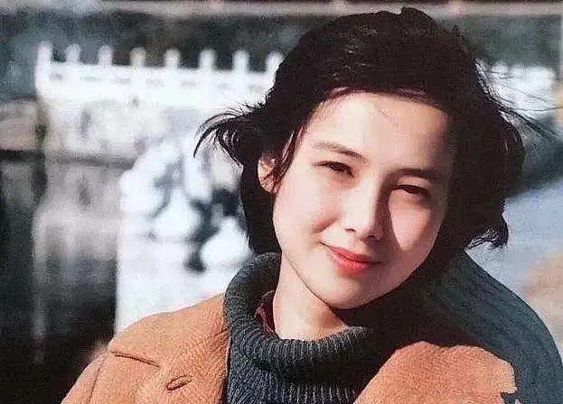 她是“中国最丑女演员”，凭什么嫁入豪门，成为阔太？（组图） - 30