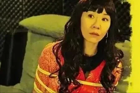 她是“中国最丑女演员”，凭什么嫁入豪门，成为阔太？（组图） - 21