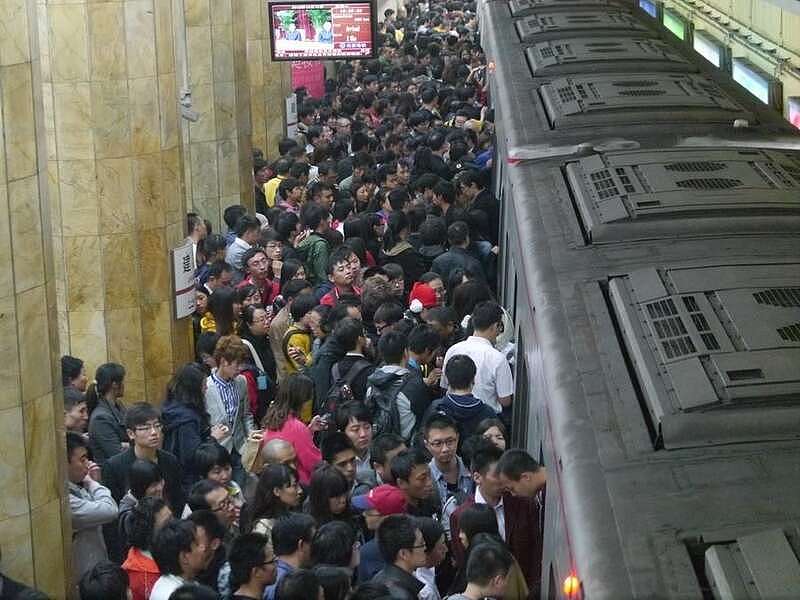 地铁挤爆居然还亏钱，北京年亏超百亿钱都亏哪了？（组图） - 3