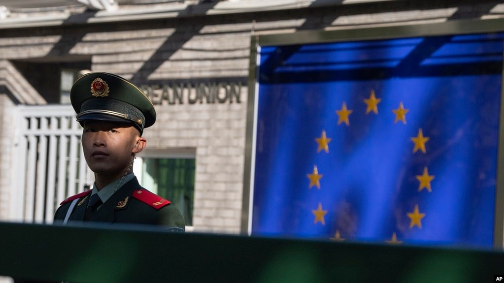 中欧裂痕不断加深之际，欧盟与中国在北京举行峰会（图） - 1