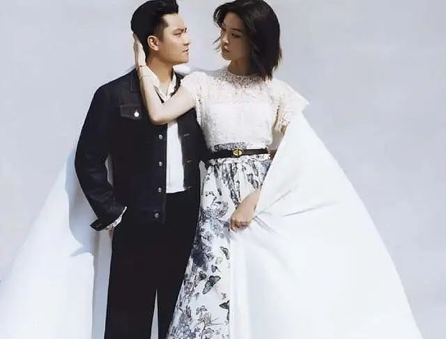 恭喜！知名星二代宣布与超模女友结婚，在香港举办浪漫婚礼（组图） - 4
