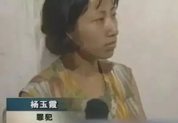 上海一女教师，将学生哄骗废弃楼房，对她说：老师帮你洗头，随后将一瓶硫酸泼向她（组图） - 2