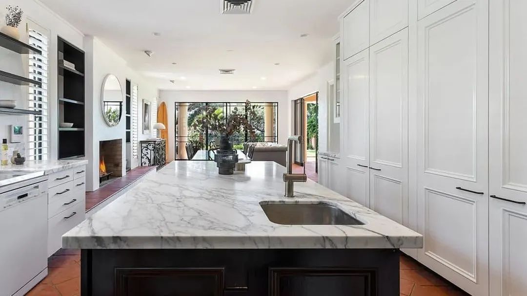 交易 | 速战速决！悉尼东区Bellevue Hill璀璨豪宅以$3500万天价售出，原主仅三年轻松获利$1800万（组图） - 7