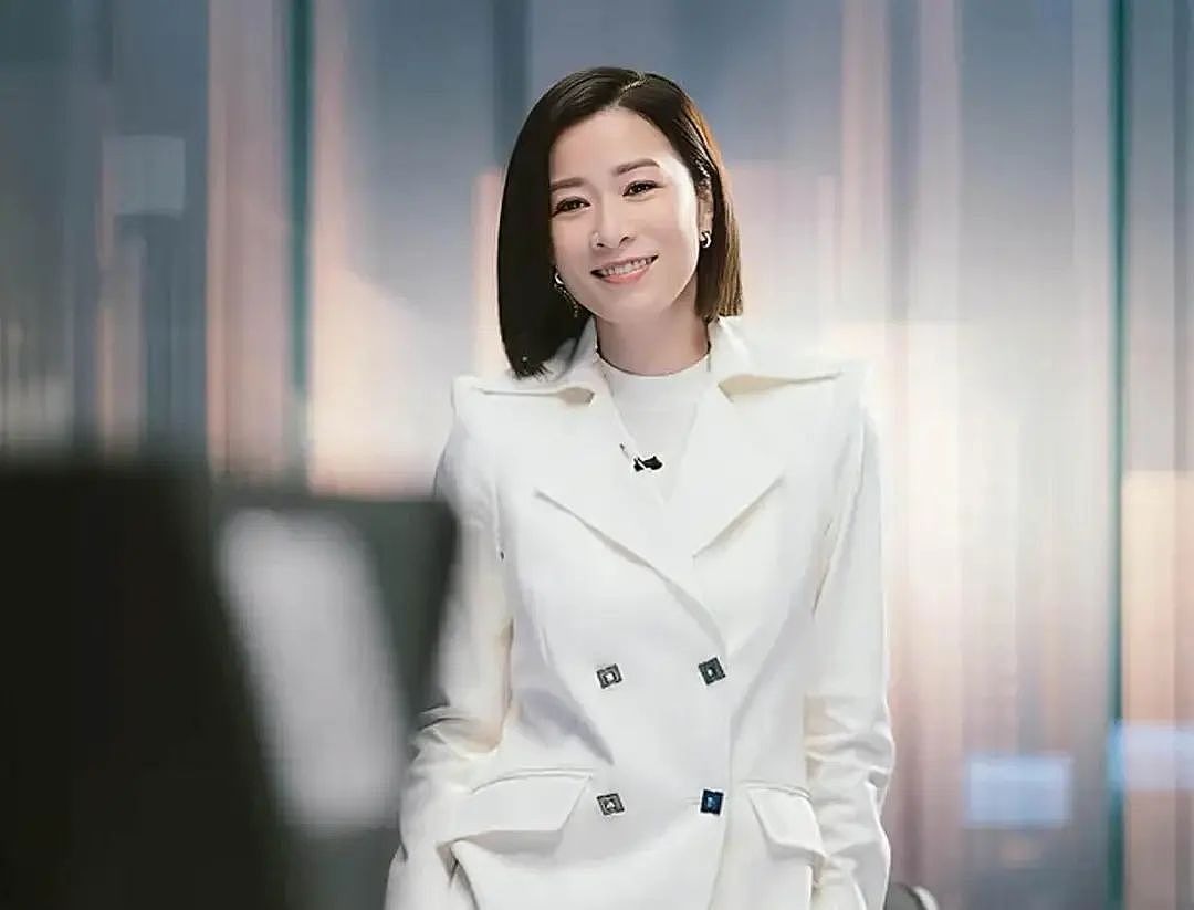 惊喜！TVB官宣将开拍《新闻女王》续集，黄宗泽有望做男主角（组图） - 7