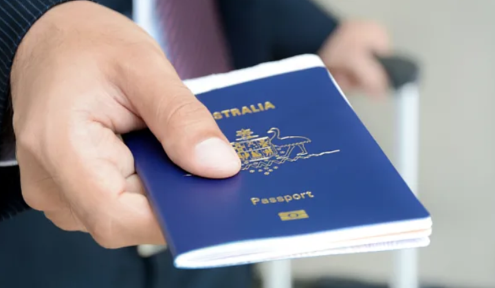 澳洲最新移民政策抢先看！今日正式官宣，留学生门槛提高，赴澳更难了！还将新设签证，吸引高技能移民...（组图） - 8
