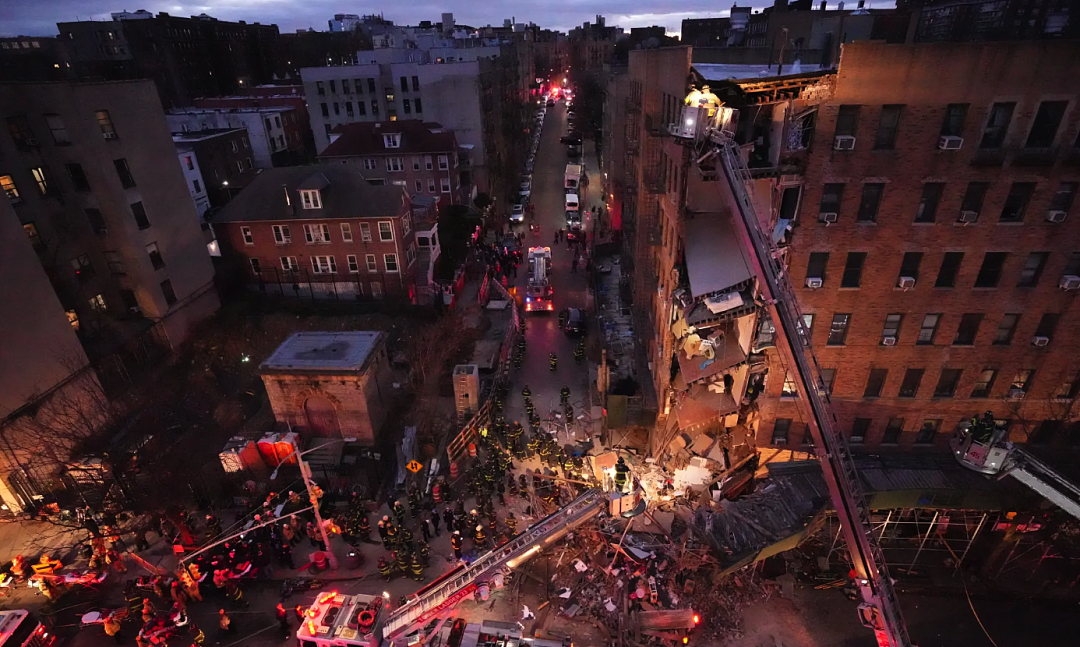 纽约高层公寓大楼一角突然坍塌，7户居民只剩半间房...（组图） - 4