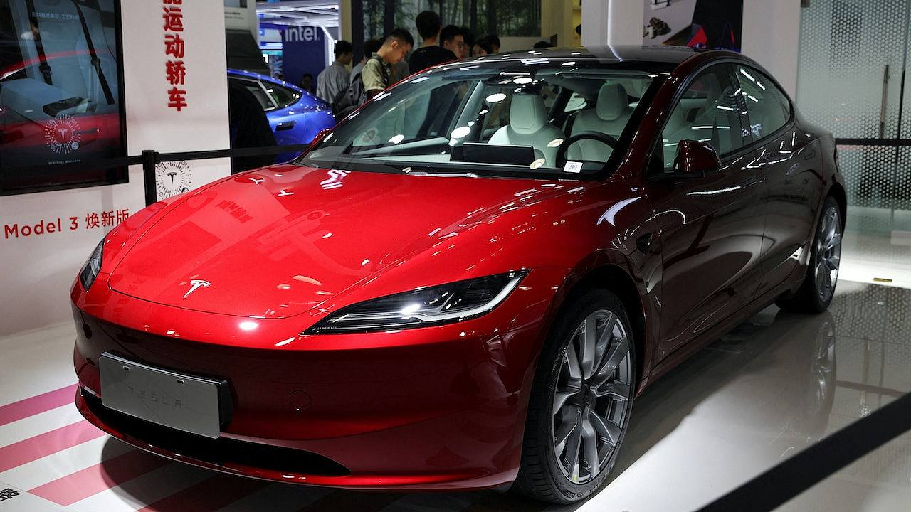 Tesla因应自动驾驶问题，召回全美国逾200万辆车（图） - 1