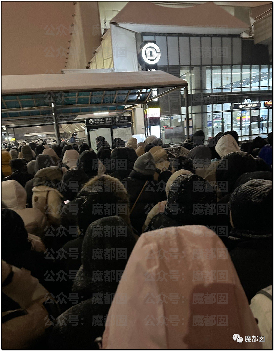 北京地铁发生严重追尾事故！515人受伤送医，102人骨折，被困乘客砸窗求生（视频/组图） - 6
