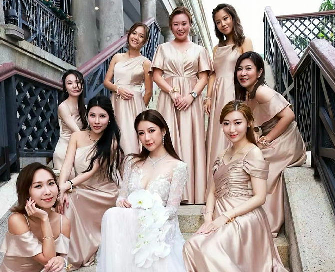 恭喜！39岁的TVB前女星在海边大婚，婚纱造型像岸上美人鱼（组图） - 4