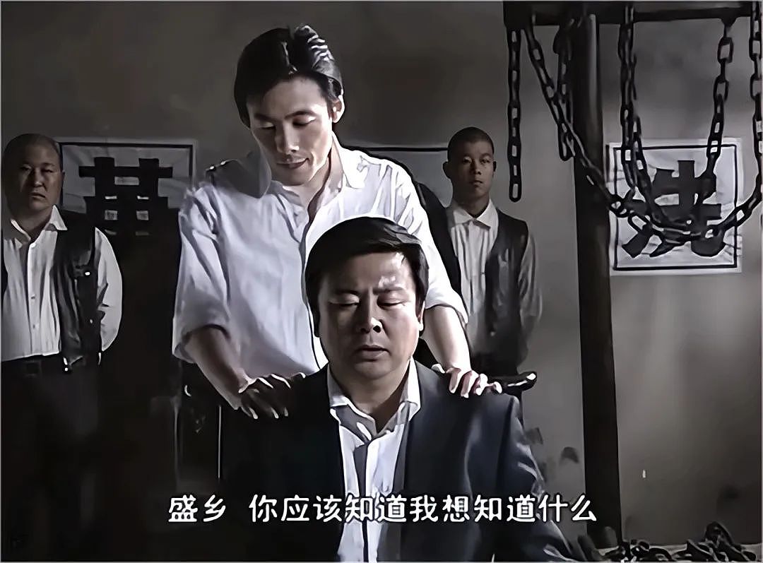 黑龙江瘫痪老人在家电视剧《潜伏》，突然指着一角色大喊：当年捅我的凶手就是他（组图） - 5