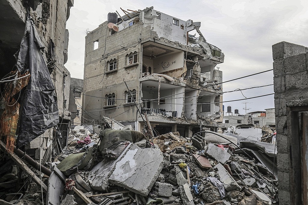以军轰炸加沙城内两栋住宅楼，已致至少50人死亡（图） - 1