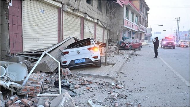 甘肃积石山地震：118人遇难，建筑质量受质疑，搜救主要困难是低温（组图） - 3