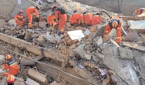 甘肃地震：2网民造谣“还有8.2级余震”遭公安处行政拘留5日（组图） - 2