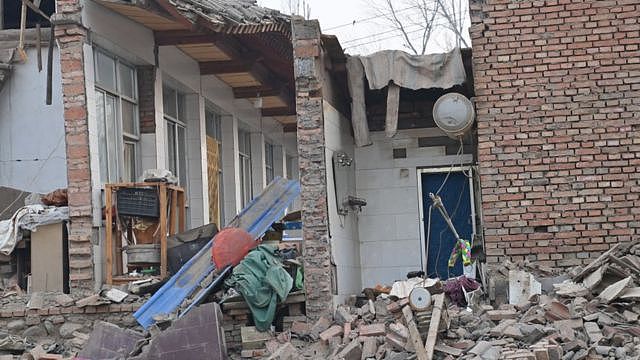 甘肃积石山地震：118人遇难，建筑质量受质疑，搜救主要困难是低温（组图） - 4