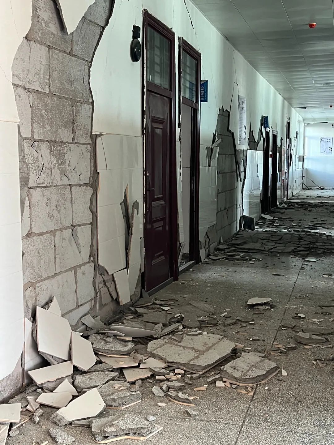 地震中，这所学校“零伤亡”（组图） - 3