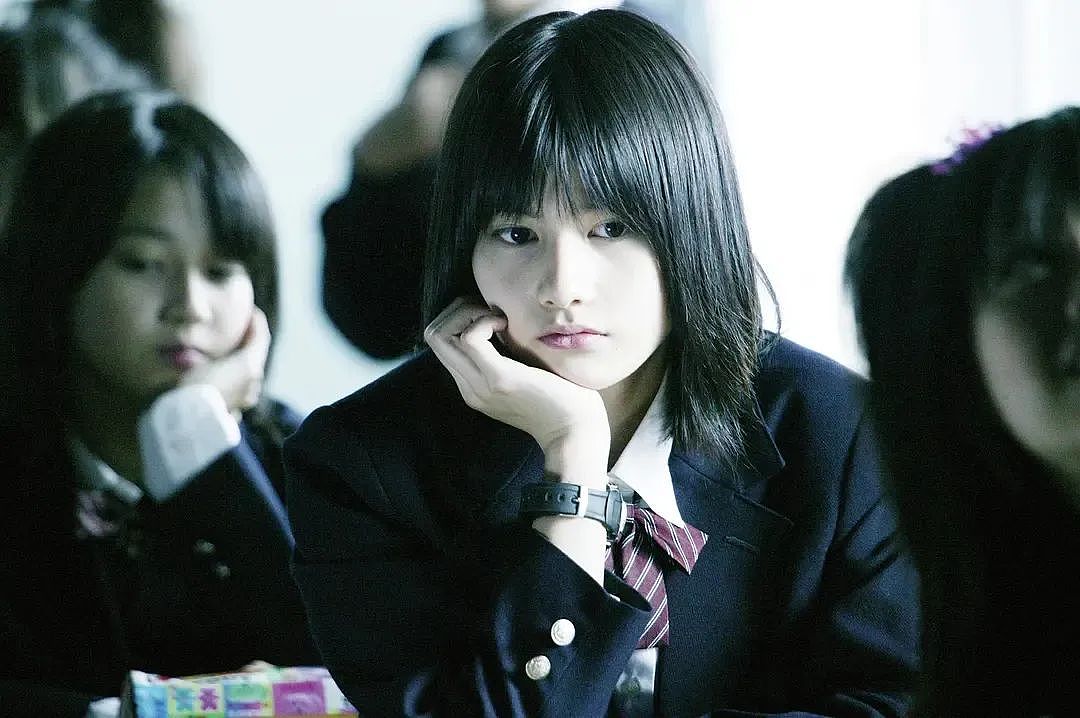 日本这位女星12岁就吸粉无数，如今形象大变吓坏网友：什么情况！？（组图） - 13
