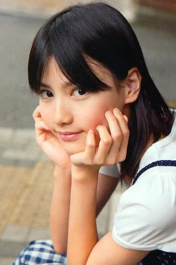 日本这位女星12岁就吸粉无数，如今形象大变吓坏网友：什么情况！？（组图） - 6