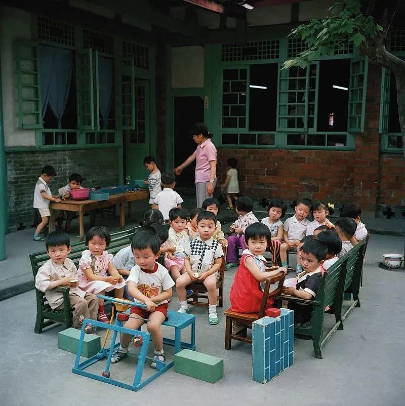 116张照片，再现40年前小学生精神状态：永远回不去的中国式童年（组图） - 19
