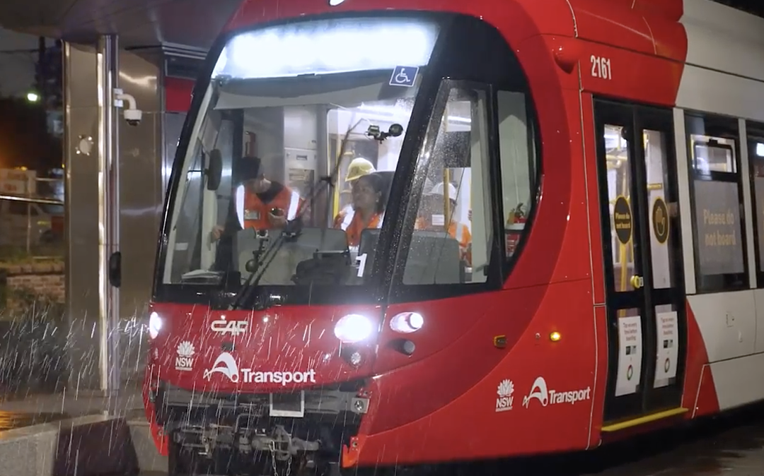 新闻 | Parramatta轻轨夜间悄然测试！悉尼城市交通迎来新纪元，运输部长承诺2024年中投入使用（组图） - 6