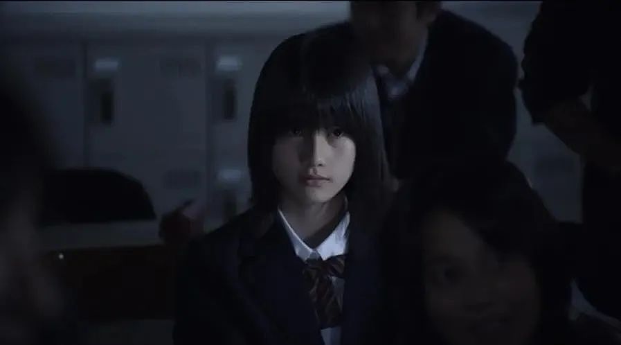 日本这位女星12岁就吸粉无数，如今形象大变吓坏网友：什么情况！？（组图） - 15