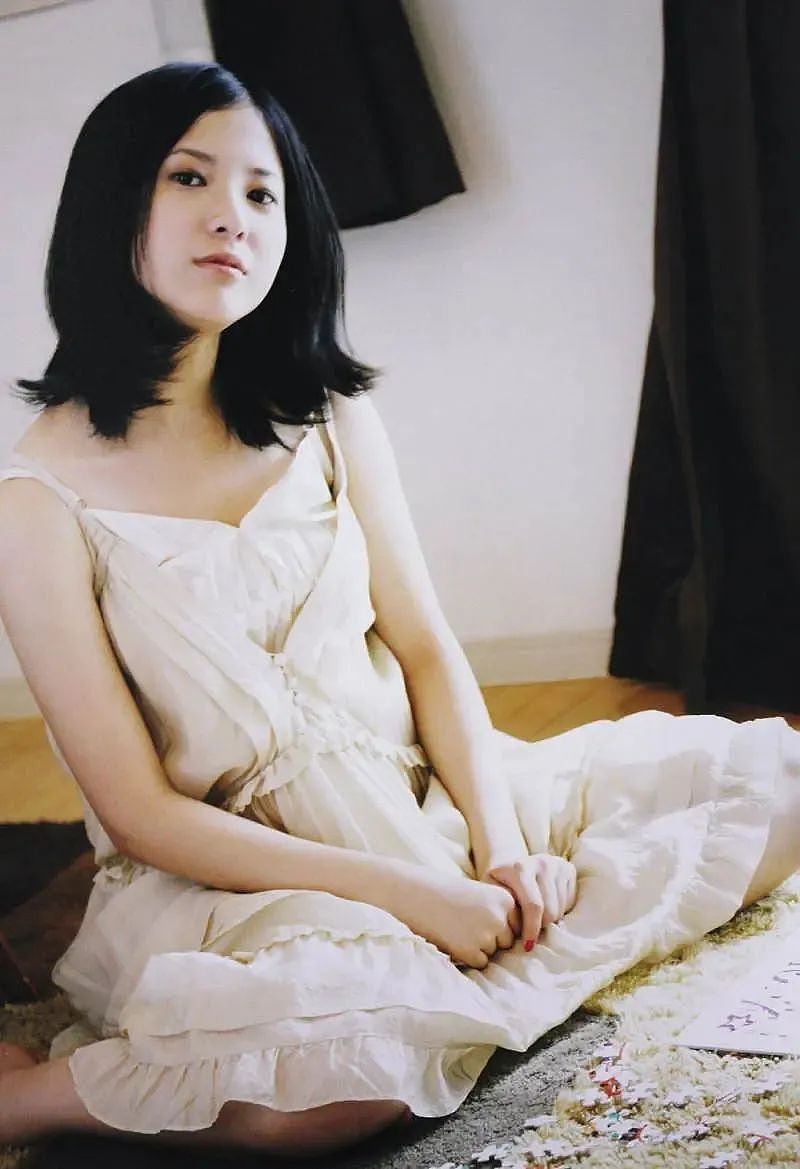 30岁时凭借一张动图让全网沦陷，日本这位“全民女神”果然不简单…（组图） - 88